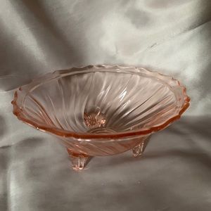 Vintage Pink Depression Glass Dish/ Bowl